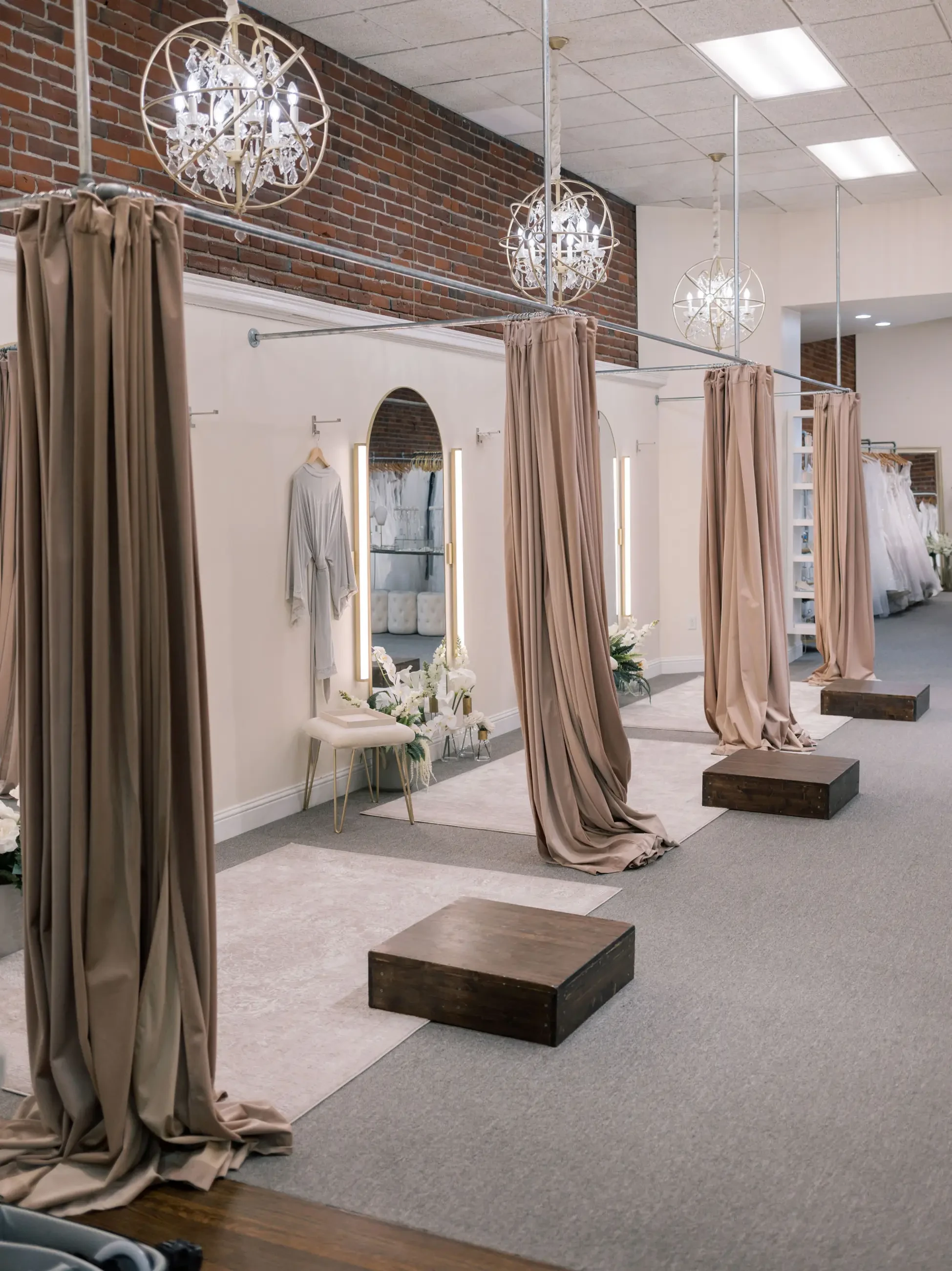 Wedding Dress Shopping in Chico: What to Expect. Desktop Image