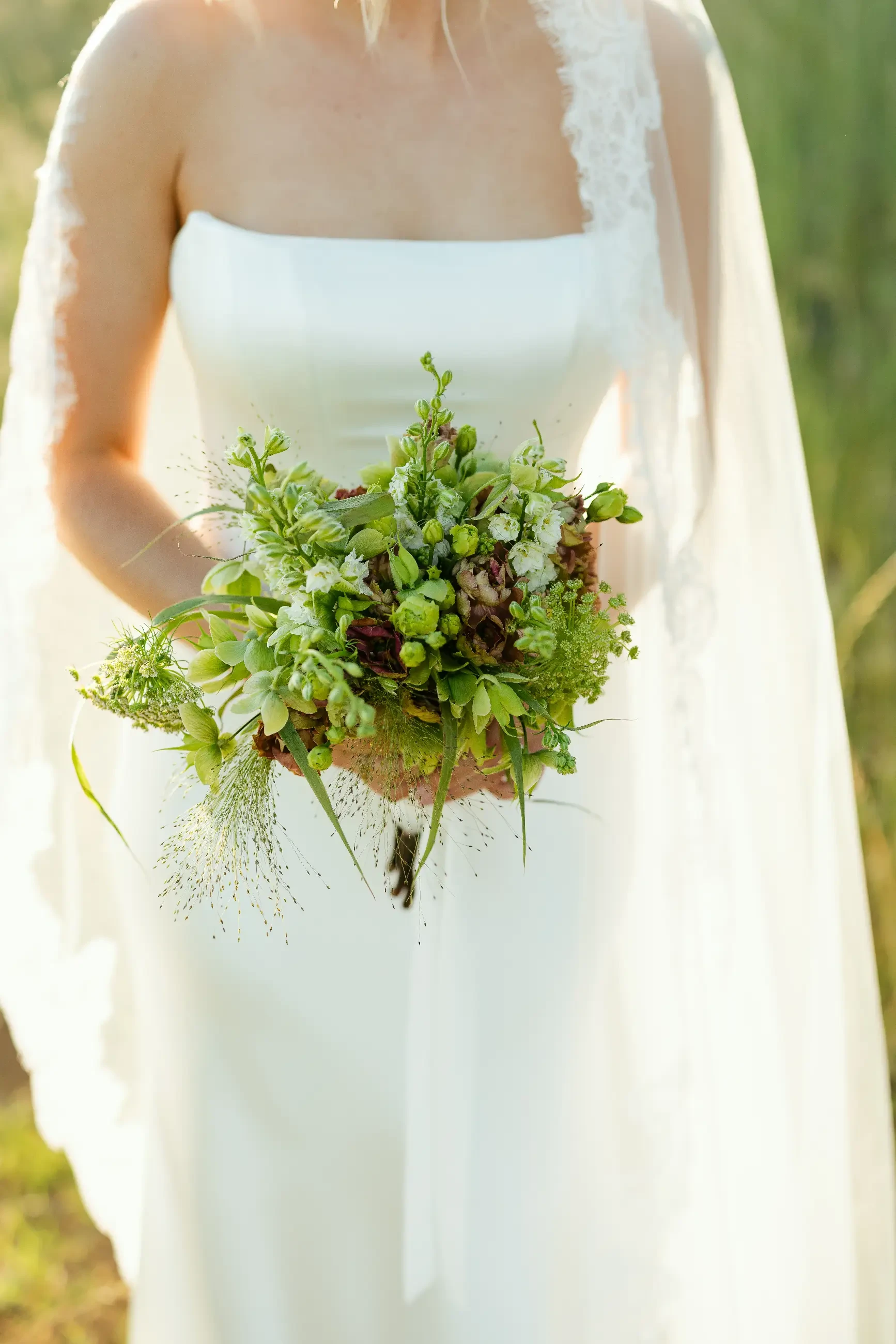 Northern California Ranch Wedding Inspiration for Modern Brides. Mobile Image