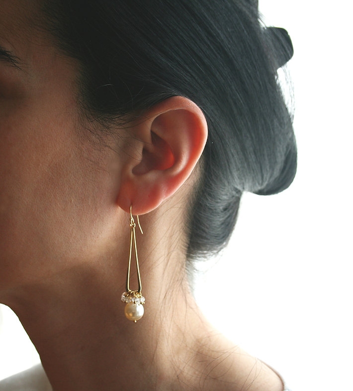 Laura Stark Long Pearl Earrings #1 Gold picture