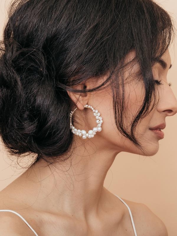 Olive & Piper Cruz Pearl Hoops #1 Gold Only picture