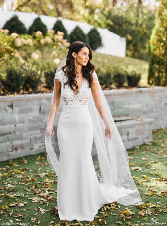 Sara Gabriel Donna Veil $2 Pale Ivory thumbnail