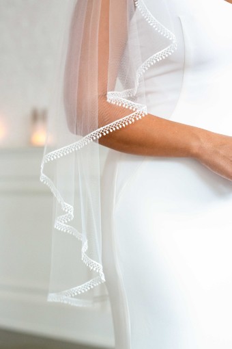 Sara Gabriel Lesley Veil #1 Pale Ivory thumbnail