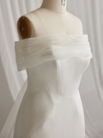 Maggie Sottero Taryn 23MC604 #2 All Ivory thumbnail