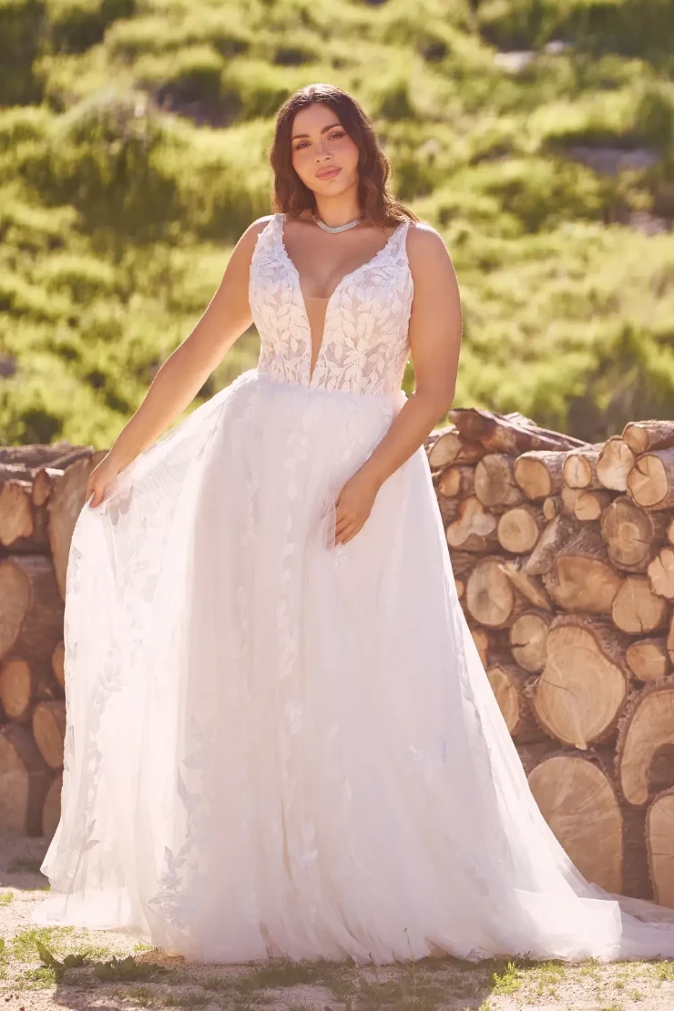 Lillian West 66245 #0 default picture