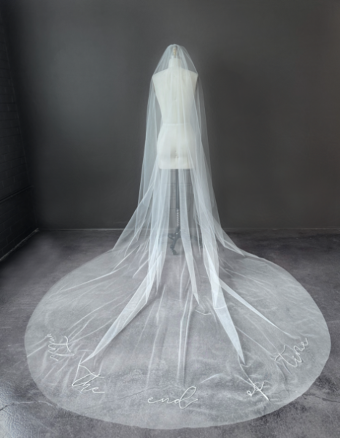 Sara Gabriel Destiny Veil $0 default Pale Ivory thumbnail