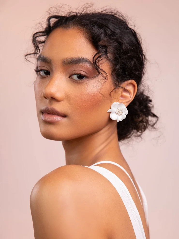 Olive & Piper Fiore Studs #1 default Gold picture