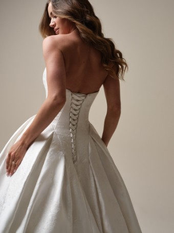 Maggie Sottero Fortune Marie 24MS775A02B02 #5 All Ivory thumbnail