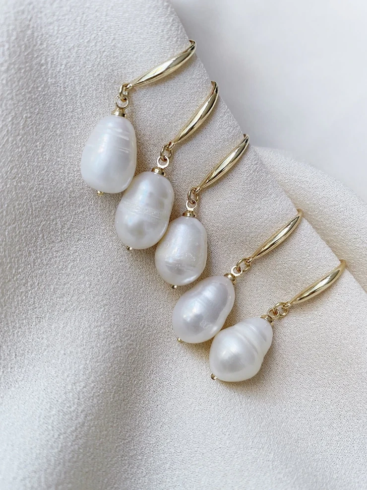 Olive & Piper Prado Pearl Drops #1 14K Gold Only picture