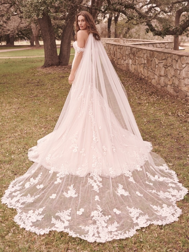 Maggie Sottero Lennon Veil - Maggie Sottero Lennon Veil - Maggie Sottero #0 default All Ivory picture