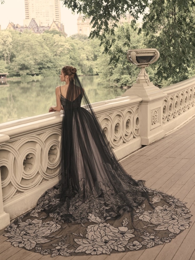 Maggie Sottero Watson Veil - Maggie Sottero Image