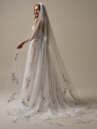 Maggie Sottero Zephyrine (Accessory - Veil) - Maggie Sottero Zephyrine (Accessory - Veil) - Maggie Sottero #0 default All Ivory thumbnail
