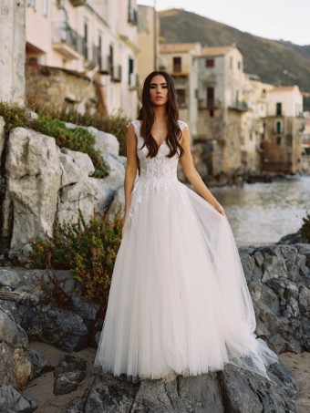 Wilderly Bride Carli F213 #1 default Desert/Champagne/Ivory thumbnail