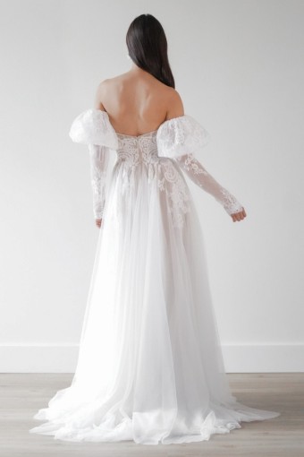 Willowby Jaislyn with Sleeves 51711s #1 Ivory-Bronze thumbnail