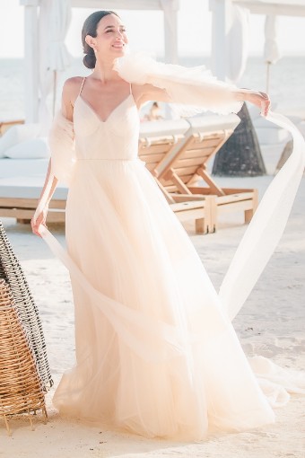 Watters Treslyn 64801B #4 Light Nude thumbnail