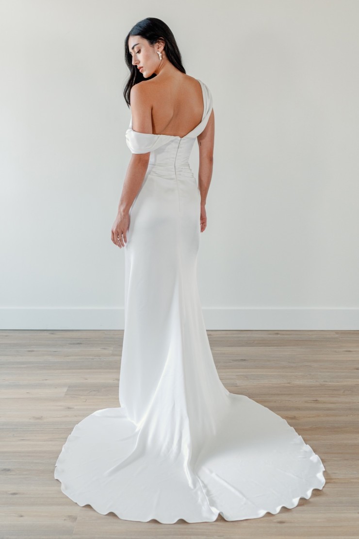 Willowby Jesse 52347 #1 Ivory picture