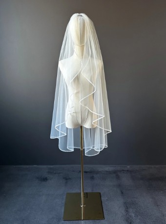 Sara Gabriel Olivia Veil #1 Diamond White thumbnail