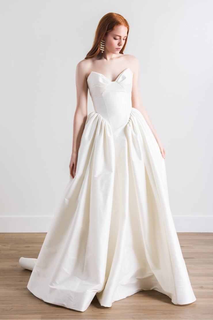 Willowby Ember 54313 #1 Ivory picture