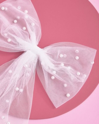 Faire Bow to Be #2 White thumbnail