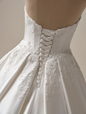 Maggie Sottero Serafina 25MS268B01 #5 All Ivory thumbnail
