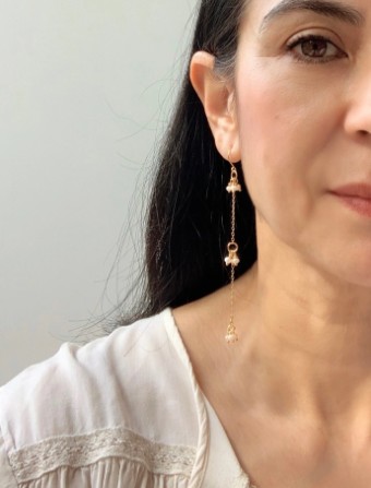 Laura Stark Long Petite Pearl Earrings #1 default Gold thumbnail