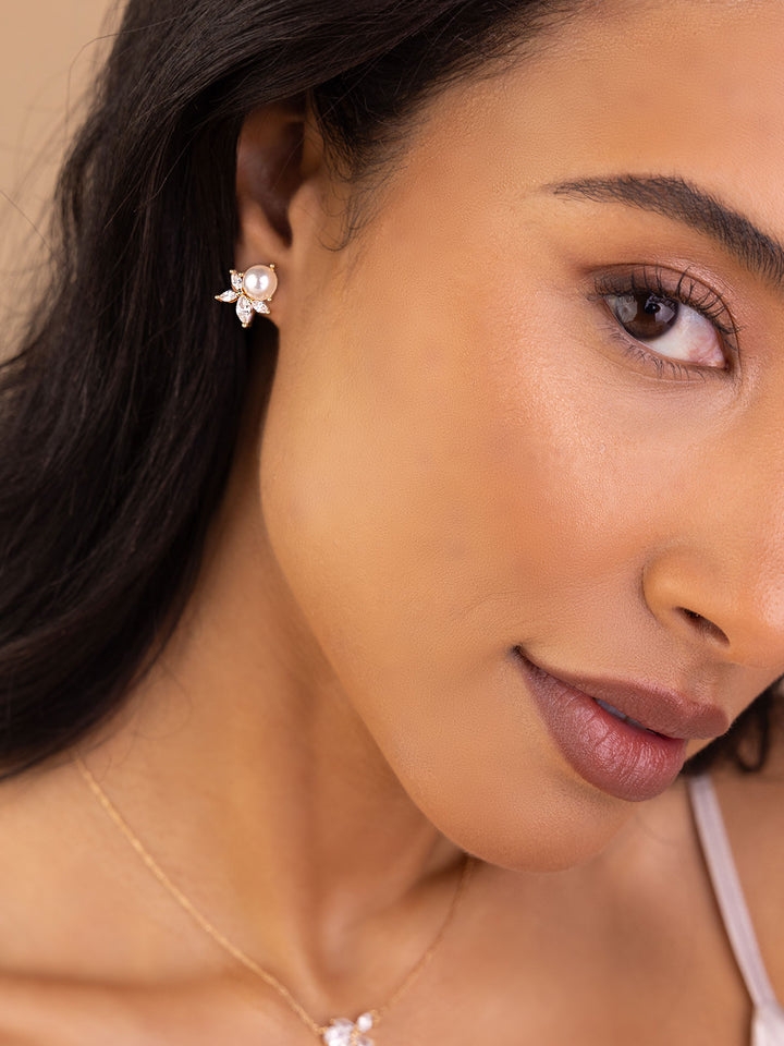 Olive & Piper Sandra Studs #0 default Gold picture