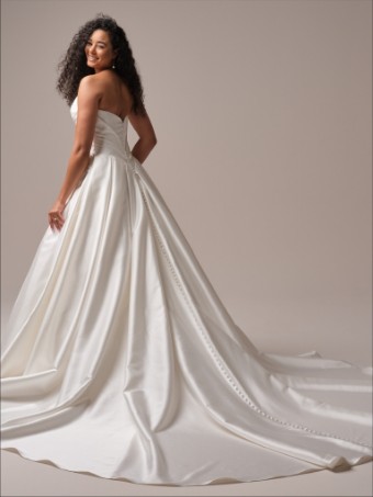 Maggie Sottero Antoinette 25MS910A01 #6 All Ivory thumbnail