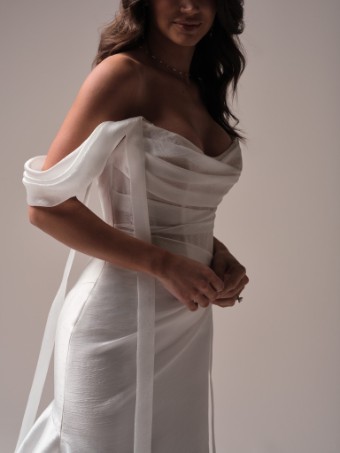 Sottero and Midgley Lagos 25SS901A01 $10 Diamond White (gown with Light Nude Illusion) thumbnail