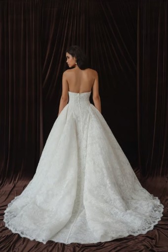 Jenny Yoo Ember 22561B $3 default French Vanilla thumbnail