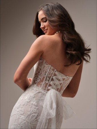 Maggie Sottero Meredith 25MB870A02 #7 All Ivory (gown with Ivory Illusion) thumbnail