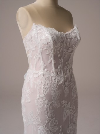Maggie Sottero Meredith 25MB870A02 #17 All Ivory (gown with Ivory Illusion) thumbnail