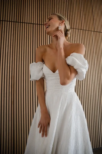 Jenny by Jenny Yoo 22323B $2 Ivory thumbnail