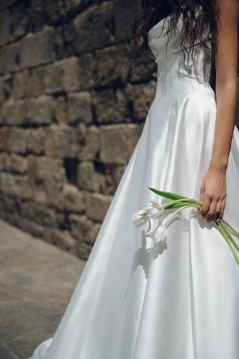 Jenny by Jenny Yoo 22422B $4 default Light Ivory thumbnail