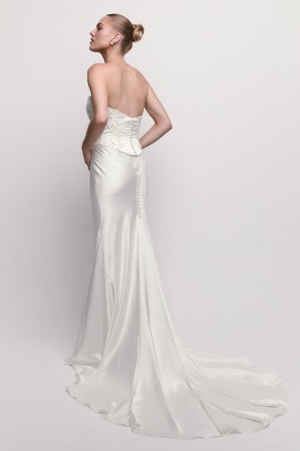 Watters Christel with Scarf 61214B $5 Ivory thumbnail