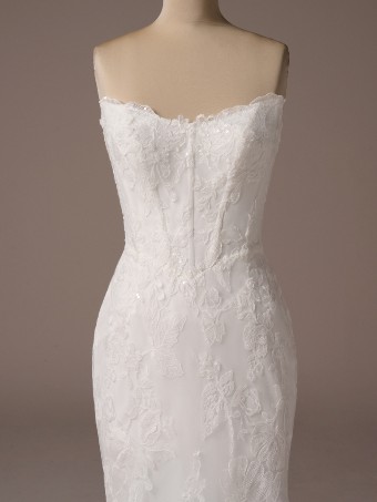Maggie Sottero Meredith 25MB870A02 $14 All Ivory (gown with Ivory Illusion) thumbnail