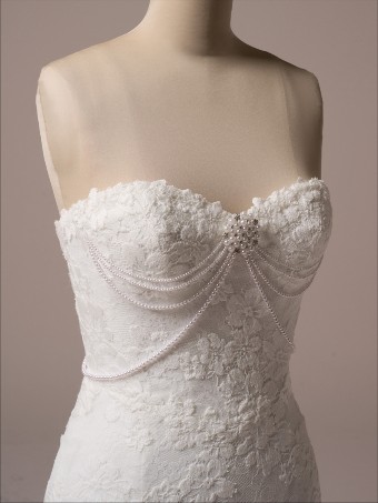 Maggie Sottero Devon 25MB878A01 $13 All Ivory thumbnail