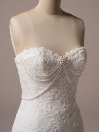 Maggie Sottero Devon 25MB878A01 $13 All Ivory thumbnail