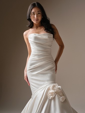 Maggie Sottero Emelina (Unembellished) - 26MS479A01 - Maggie Sottero Emelina (Unembellished) - 26MS479A01 - Maggie Sottero $2 All Ivory thumbnail
