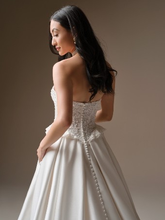 Maggie Sottero London 26MS402A01 $7 Ivory (gown with Natural Illusion) thumbnail