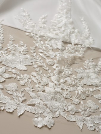 Maggie Sottero Yuma 26MN420A01 $7 All Ivory thumbnail