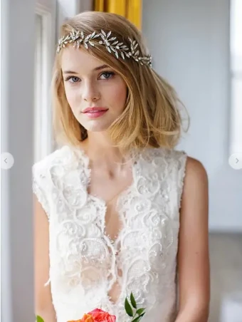 Brides & Hairpins Daphne Halo $1 thumbnail