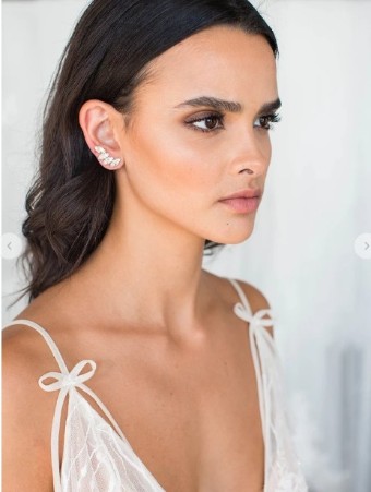 Brides & Hairpins Zion Earrings $2 Gold thumbnail