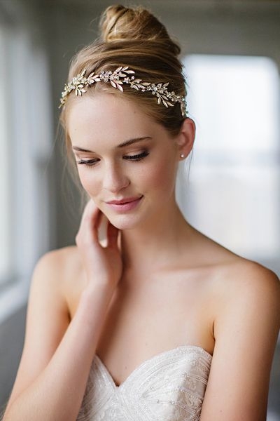 Brides & Hairpins Avalon Halo #0 default Champagne/Gold picture