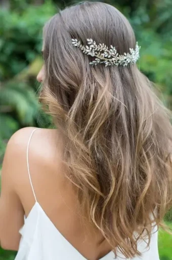 Brides & Hairpins London Halo $2 thumbnail