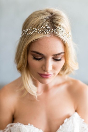 Brides & Hairpins Octavia Halo $5 Gold thumbnail