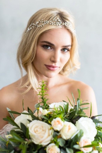 Brides & Hairpins Octavia Halo $4 Gold thumbnail