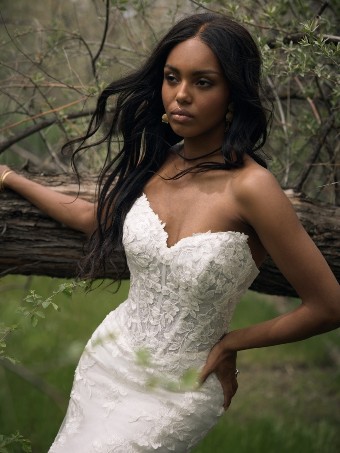 Rebecca Ingram Brandy F6RS117A01 $15 default All Ivory thumbnail