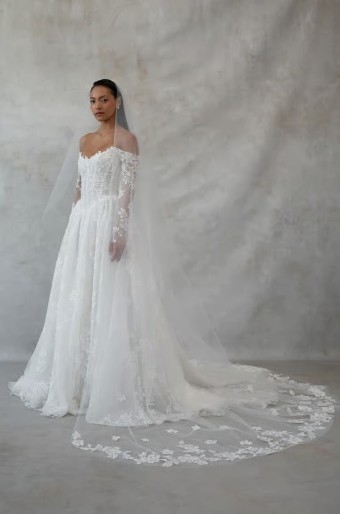 Jenny Yoo Phoebe Veil V12663 $2 Ivory thumbnail