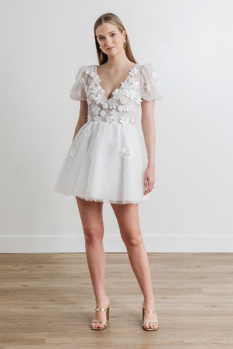 By Watters Tulip $5 Ivory/Off White thumbnail