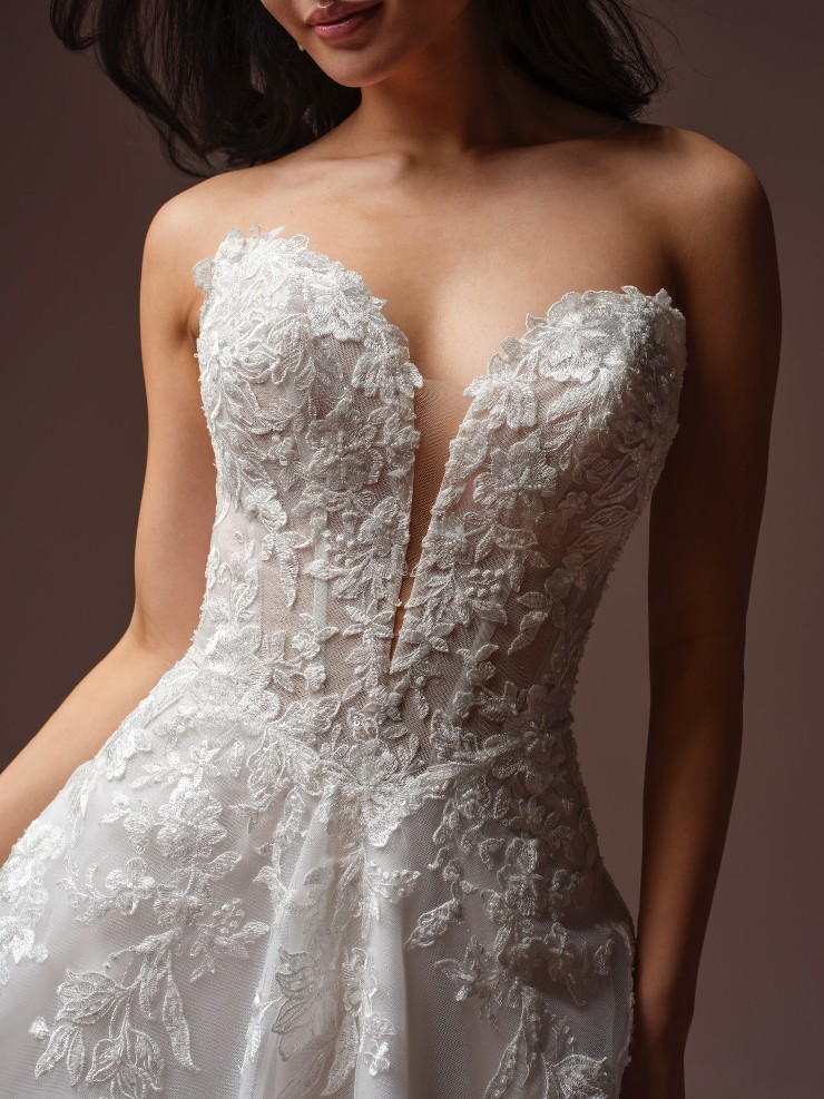 Rebecca Ingram Bernadine F6RK097A01 #1 Ivory/Blush picture