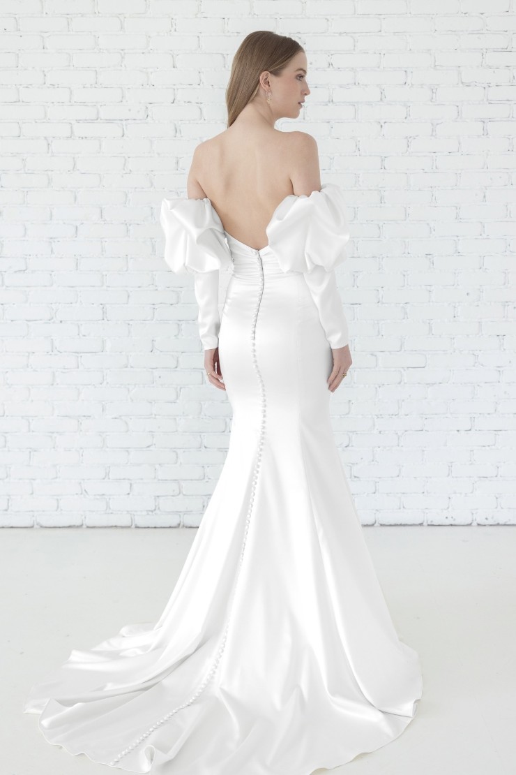 Willowby Elynor 59613 #1 Off White picture